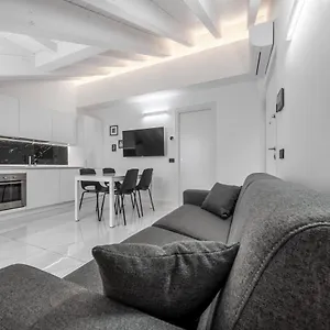 casa-da-suite-futura.it-lombardy.com/